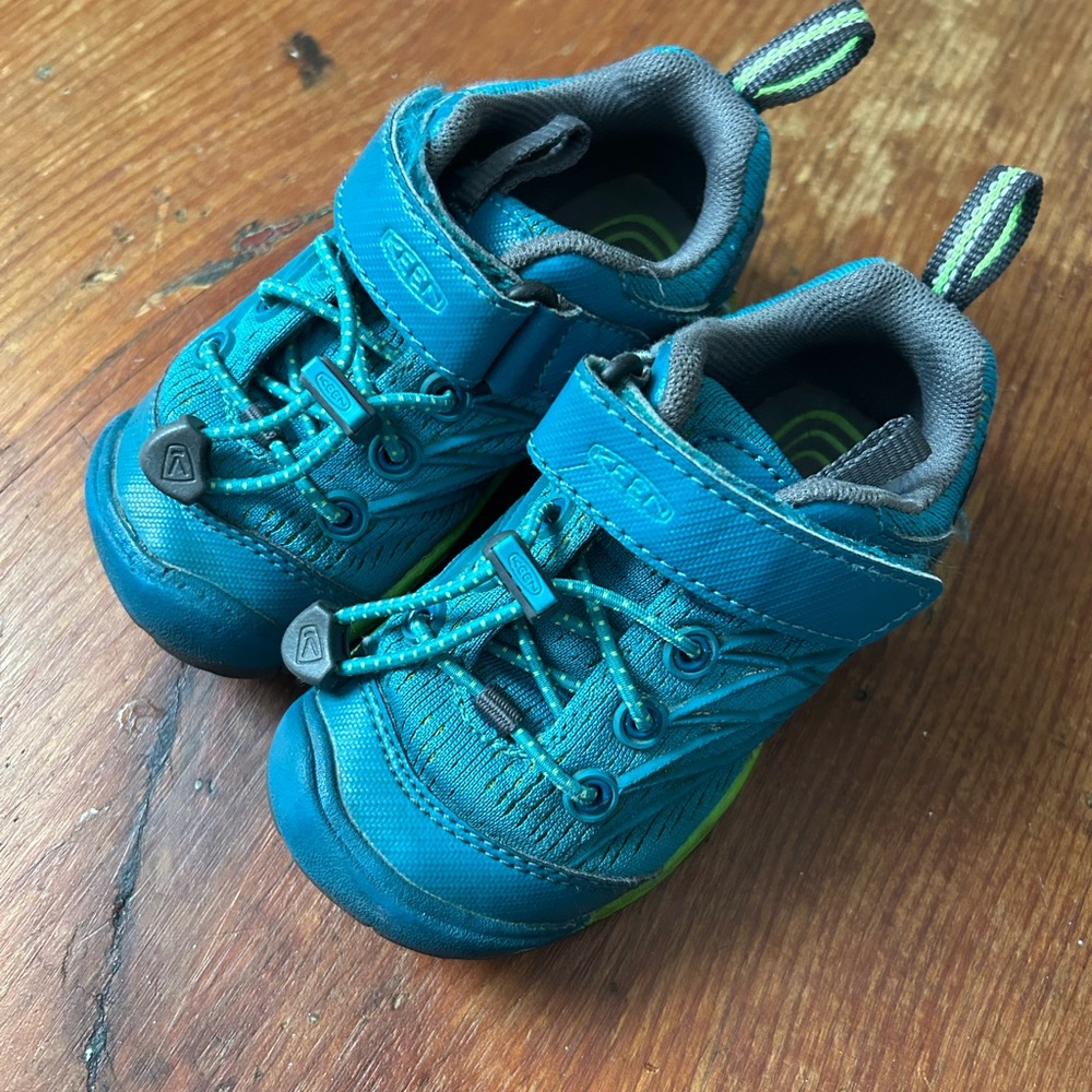 Keen Kids Teal and Gray Sneakers